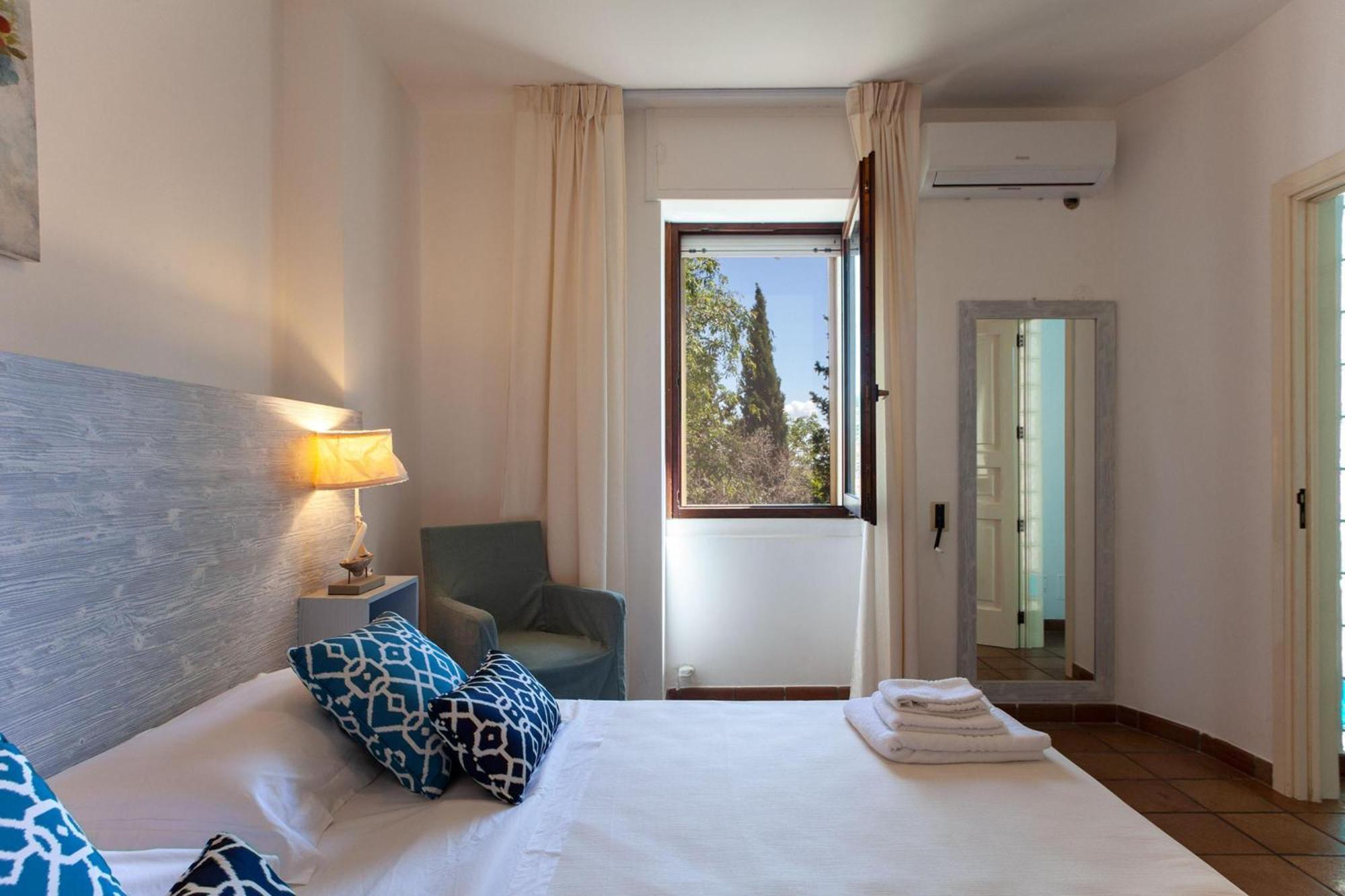 Villa Nice Dream With Pool And Terrace - Happy Rentals Neviano ภายนอก รูปภาพ